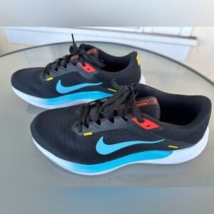 Nike Air Winflo Sneakers - Size 9.5